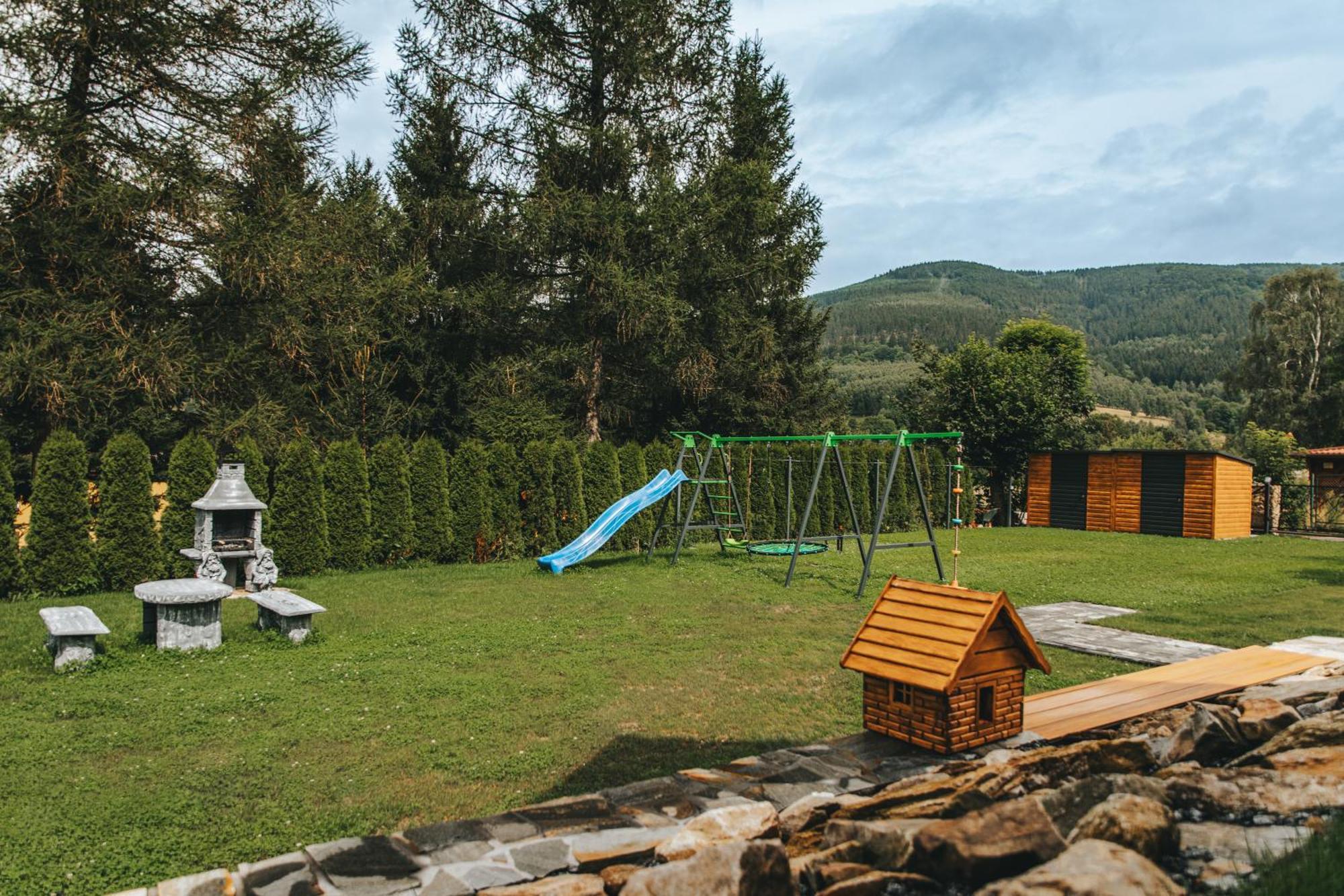 Skrzaci Zakatek - Domek Z Prywatna Balia Z Jacuzzi Stronie Śląskie Esterno foto